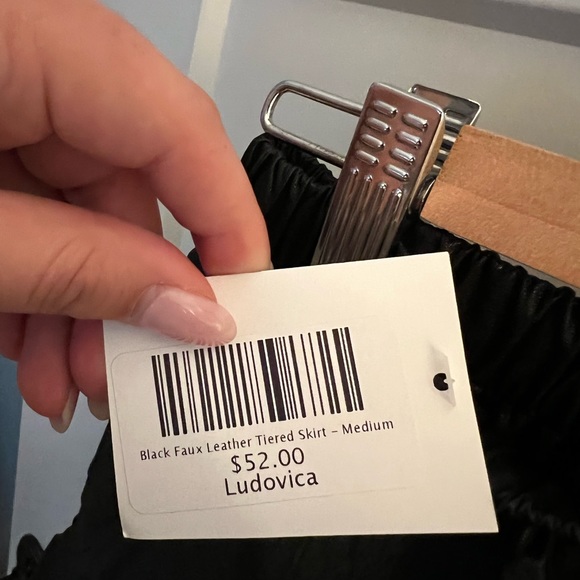 Black Leather Skirt - Picture 3 of 3